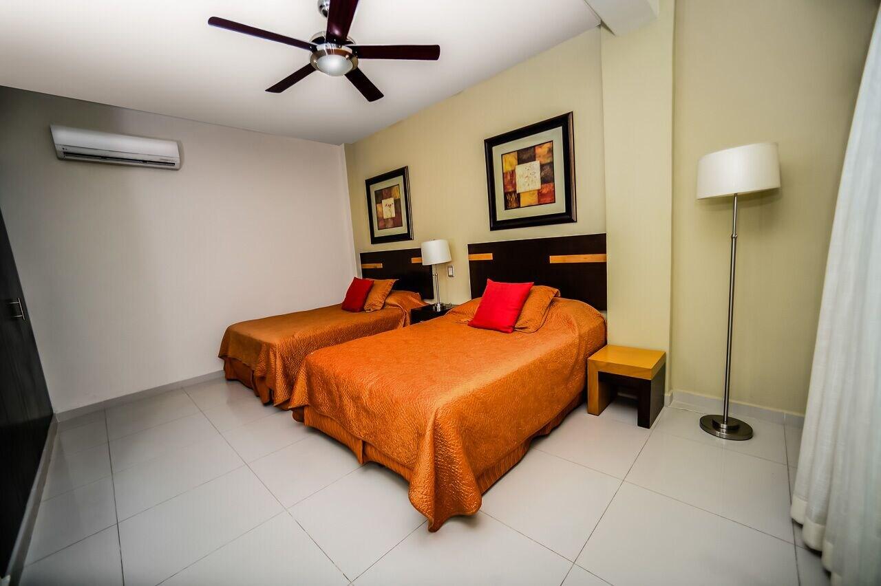 Encanto Riviera Apartahotel Playa del Carmen